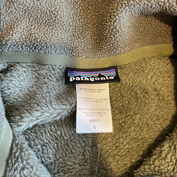Patagonia Men's R2 Fleece Jacket - Picture 3 of 3